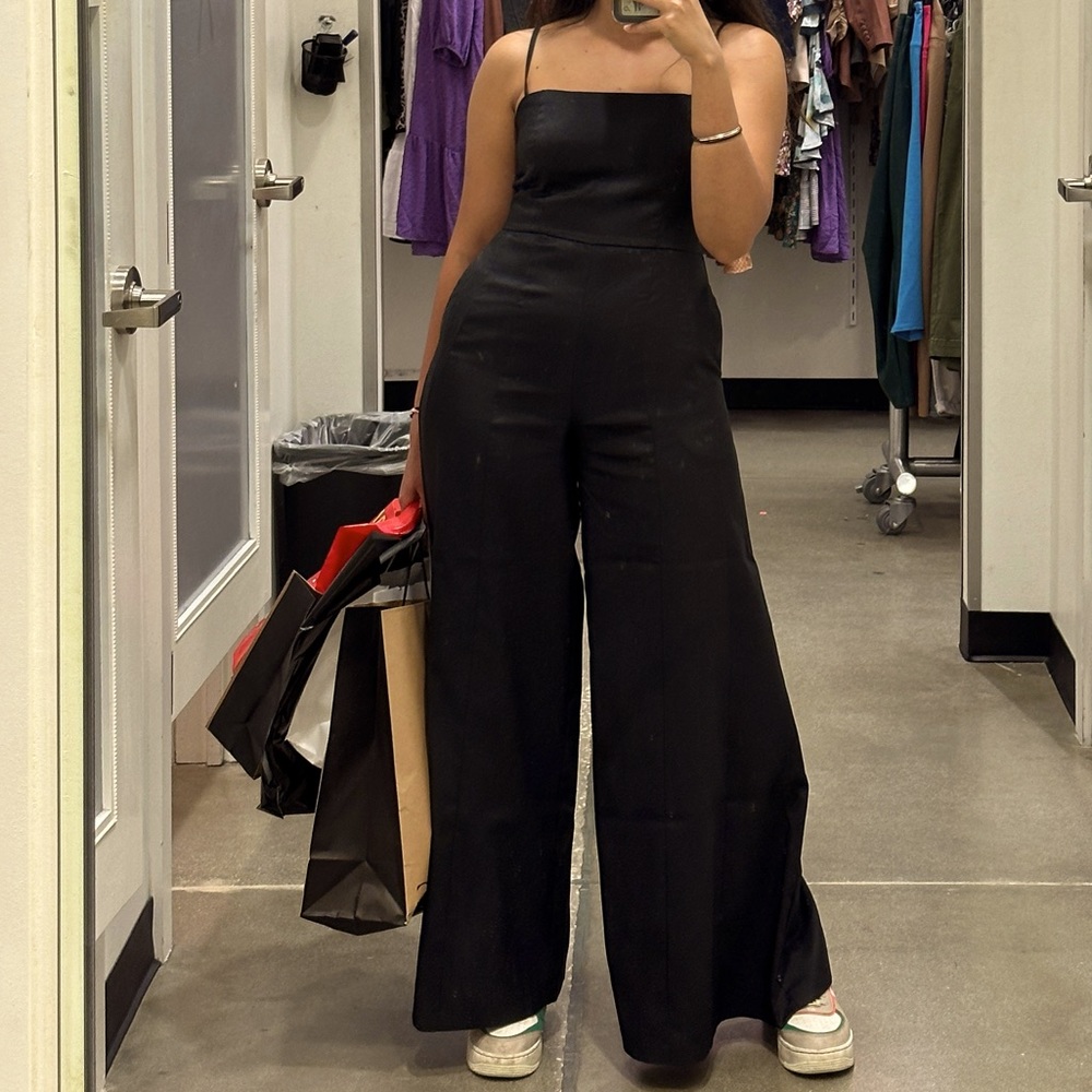 BLACK JUMPSUIT WITH POCKETS
